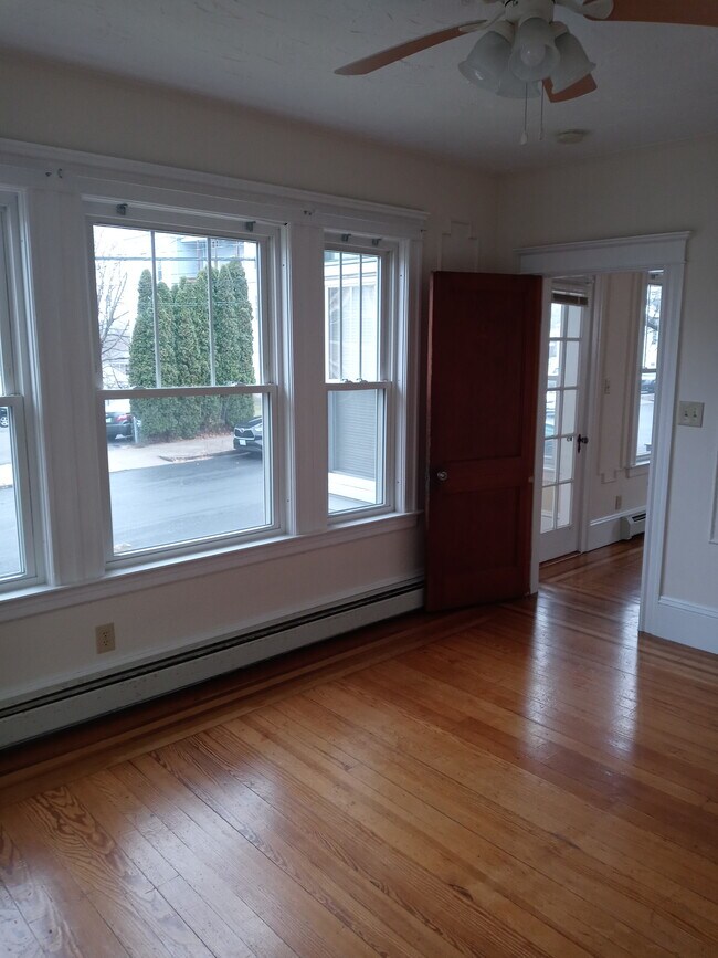 37 Roberts St Rentals in Woonsocket, RI