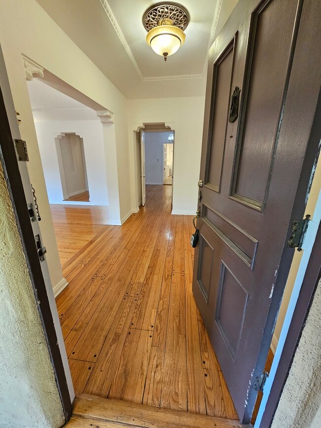 363-363 N Mansfield Ave in Los Angeles, CA - Building Photo - Building Photo