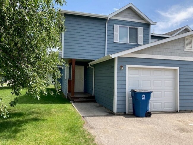 property at 2480 Daws Dr