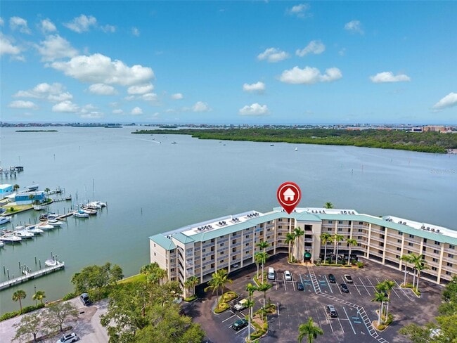 8800 Bay Pines Blvd, Unit 312 in St. Petersburg, FL - Building Photo - Building Photo