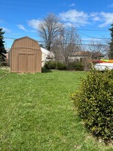 27107 Seyburn Ave in Warren, MI - Foto de edificio - Building Photo