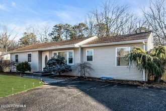 905 Harrison Rd in Toms River, NJ - Building Photo - Building Photo