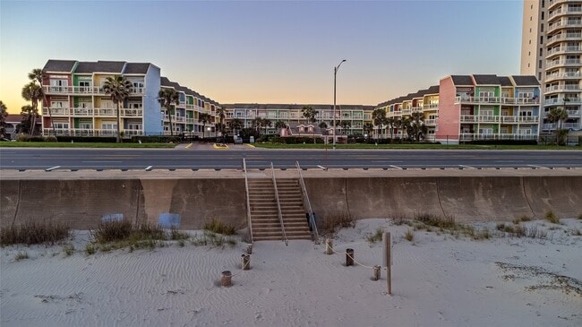 property at 7820 Seawall Blvd