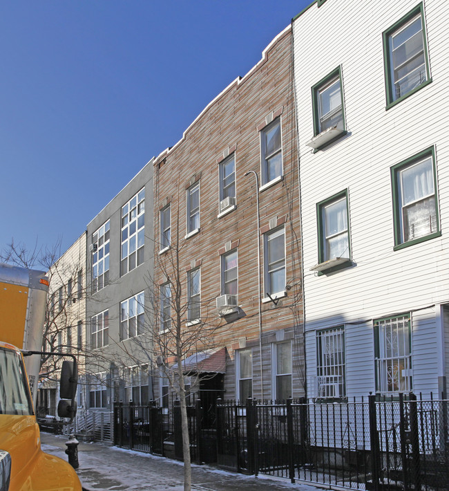 223 Himrod St in Brooklyn, NY - Building Photo - Building Photo