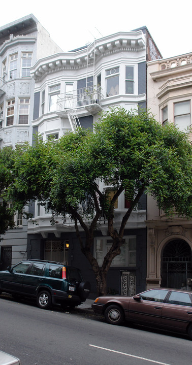 736 Leavenworth in San Francisco, CA - Building Photo