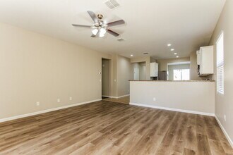 7024 S 78th Dr in Phoenix, AZ - Building Photo - Building Photo