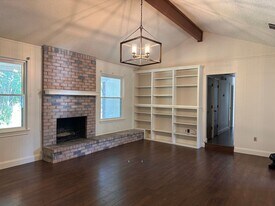 4715 Ridgeline Dr in Arlington, TX - Building Photo