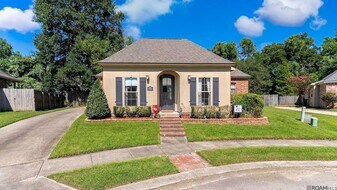 10530 Springglen Ct in Baton Rouge, LA - Building Photo