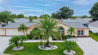 6059 Condor Dr in Lakeland, FL - Building Photo