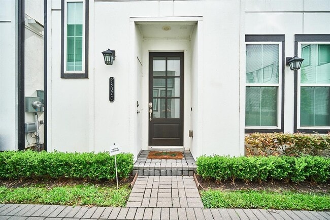 property at 2802 Grand Fountains Dr