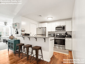 237 W Newton St, Unit 2 in Boston, MA - Building Photo - Building Photo