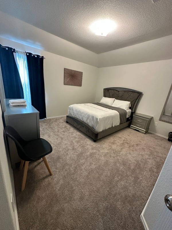 property at 1 Bollardpoint Ln