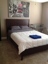 3735 Main Plaza Dr in Houston, TX - Building Photo - Building Photo