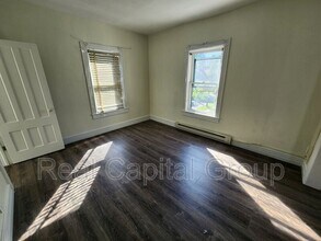 76 Crandall St in Glens Falls, NY - Foto de edificio - Building Photo