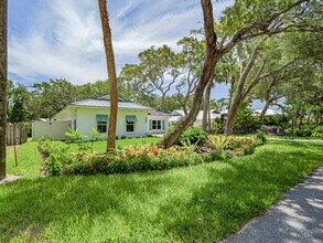 9340 Frangipani Dr in Vero Beach, FL - Building Photo - Building Photo