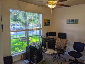 2108 Dry Tortugas Trail in Austin, TX - Foto de edificio - Building Photo