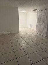 2611 Riverside Dr, Unit 1 in Coral Springs, FL - Building Photo - Building Photo