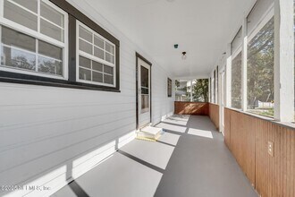 2811 Myrtis Rd in Jacksonville, FL - Building Photo - Building Photo