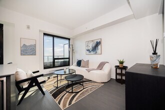 1316 Rue Saint-Antoine O, Unit SI ID1326060P in Montréal, QC - Building Photo - Building Photo