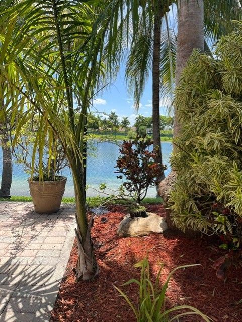 2251 W Preserve Way in Miramar, FL - Building Photo - Building Photo