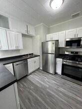 1547 32nd St NE in Cedar Rapids, IA - Foto de edificio - Building Photo