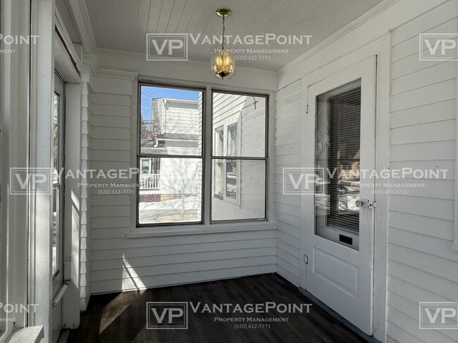 722 Bond St in Green Bay, WI - Building Photo - Building Photo