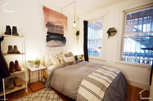 32 Edgerly Rd-Unit -Apt 2D in Boston, MA - Building Photo - Building Photo