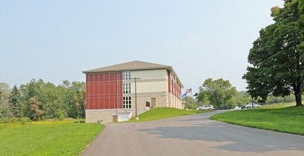 Veterans Manor Apartments in Green Bay, WI - Building Photo - Building Photo