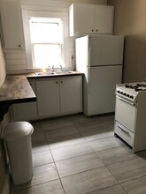 2049 Alta Ave, Unit 2 in Louisville, KY - Building Photo - Building Photo
