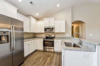 136 Pitts Griffin Drive in Madison, AL - Building Photo - Building Photo