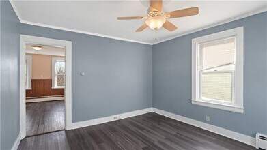 21 Highland Ave in Coventry, RI - Building Photo - Building Photo