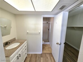 1429 Cape Coral Pkwy W in Cape Coral, FL - Building Photo - Building Photo