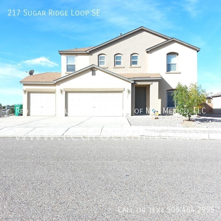 217 Sugar Ridge Loop SE in Rio Rancho, NM - Building Photo