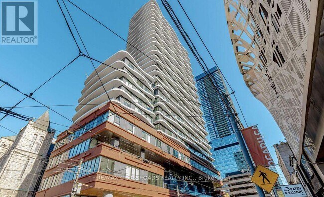 280 Dundas St W in Toronto, ON - Building Photo - Building Photo