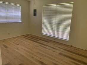 305 Avenue F in Brazoria, TX - Building Photo - Building Photo