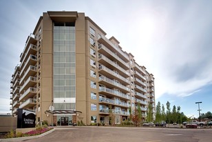 King Street on the Park Apartments