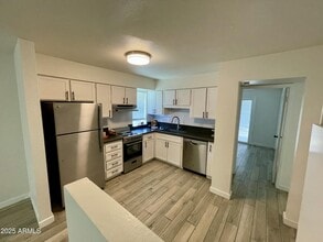 4250 N 27th St in Phoenix, AZ - Building Photo - Building Photo