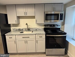 20 Richardson St in Plymouth Meeting, PA - Building Photo - Building Photo