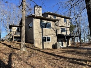 3492 Point View Cir in Gainesville, GA - Building Photo - Building Photo