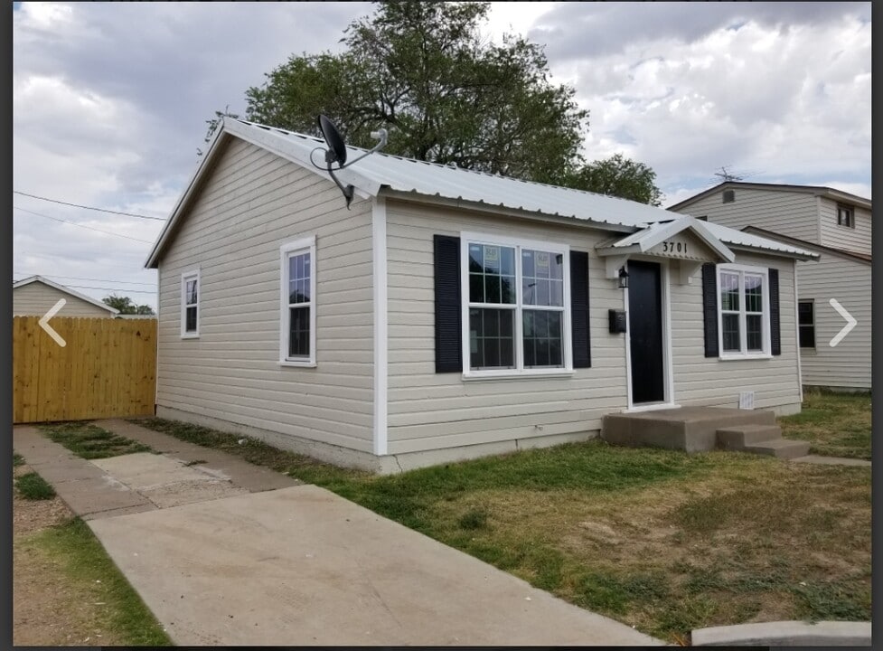 3701 S Washington St in Amarillo, TX - Building Photo