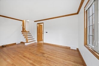 4413 Clausen Ave in Western Springs, IL - Building Photo - Building Photo