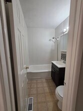 1945 S Battin St in Wichita, KS - Building Photo - Building Photo