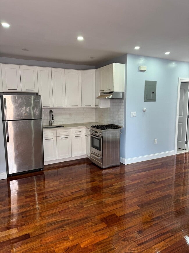 property at 820 E 216th St