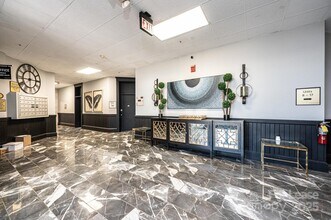 426 2nd Ave SE in Hickory, NC - Building Photo - Building Photo