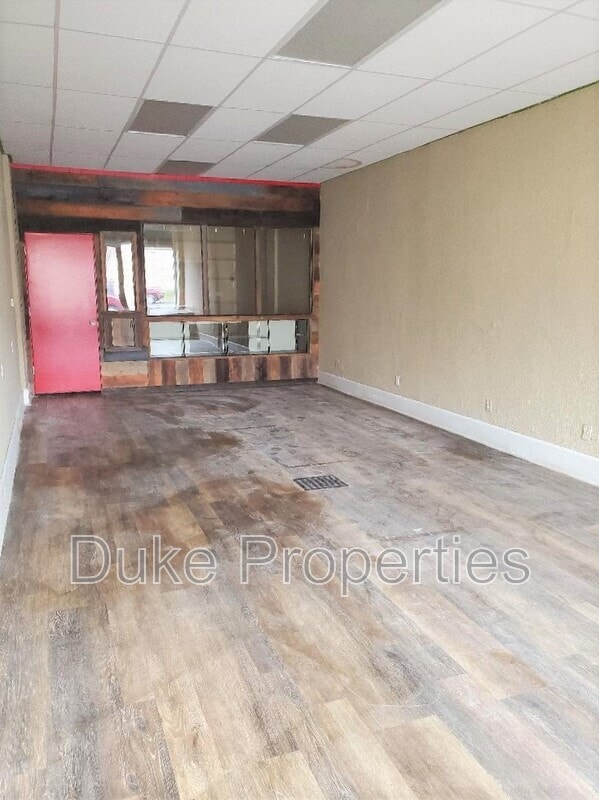 property at 661 Thurston Rd