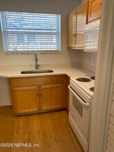 605 2nd St N in Jacksonville Beach, FL - Building Photo - Building Photo