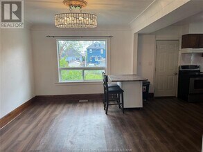 1176 Hall Ave in Windsor, ON - Building Photo - Building Photo
