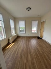 951 Farmington Ave, Unit B-4 in West Hartford, CT - Building Photo - Building Photo