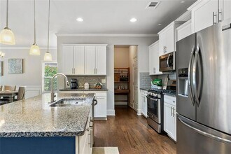 6623 Rivergreen Rd in Flowery Branch, GA - Building Photo - Building Photo