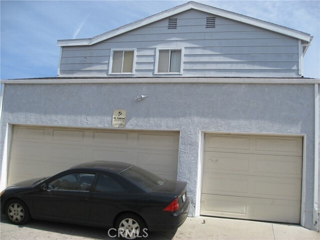 property at 457 W 13th St